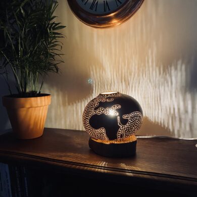 Moyenne - Motif planète - rouge et jaune