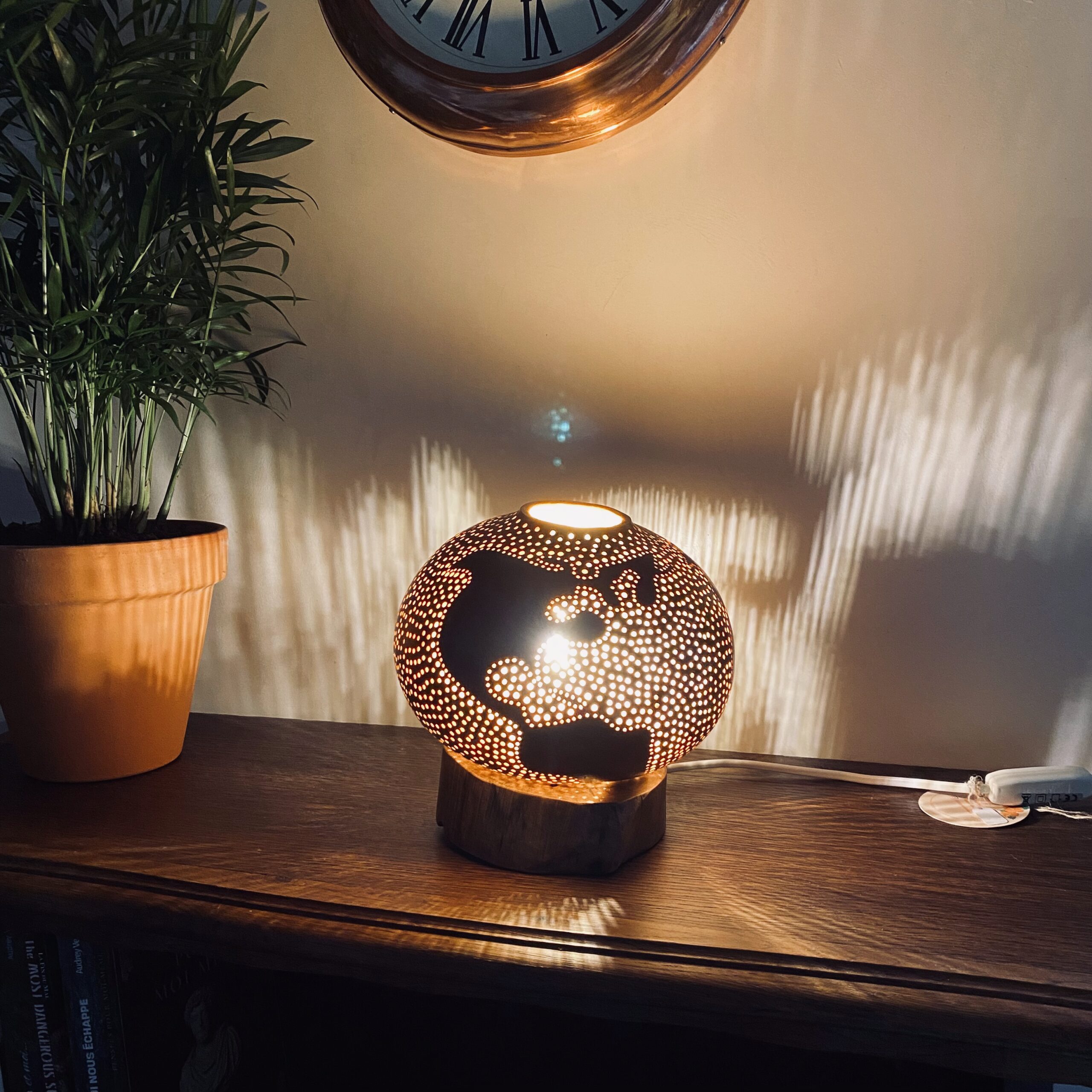 Moyenne - Motif planète - rouge et jaune – Image 2