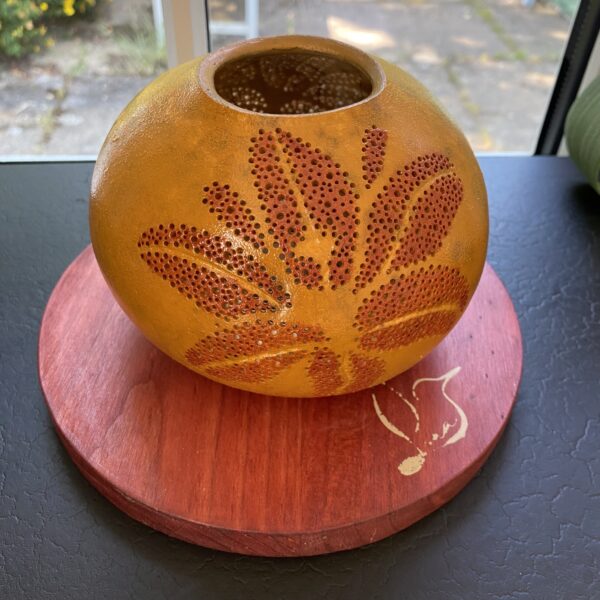 Petite - Motif Lys - jaune et rouge – Image 4